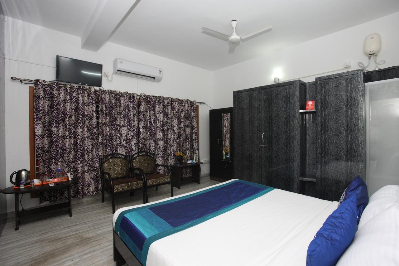 Oyo 935 Hotel Palkhee Mumbai Exterior photo